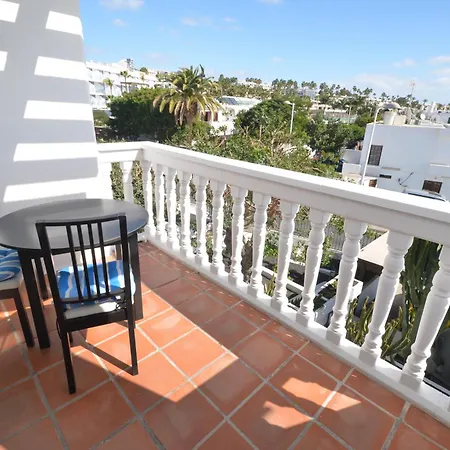 Oasis Playa Chica Con Terraza A 100m Del Mar Apartmán Tías