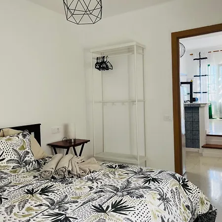 Апартаменты Oasis Playa Chica Con Terraza A 100m Del Mar Тиас