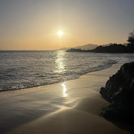 Oasis Playa Chica Con Terraza A 100m Del Mar