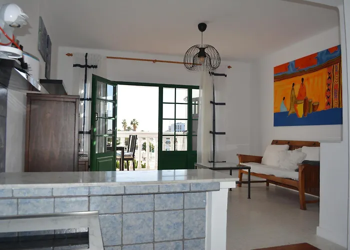 Oasis Playa Chica Con Terraza A 100m Del Mar Appartement